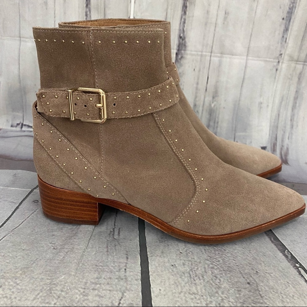 Antonio Melani Size 6M Beige Linadee Suede Leather Studded Block Heel Booties